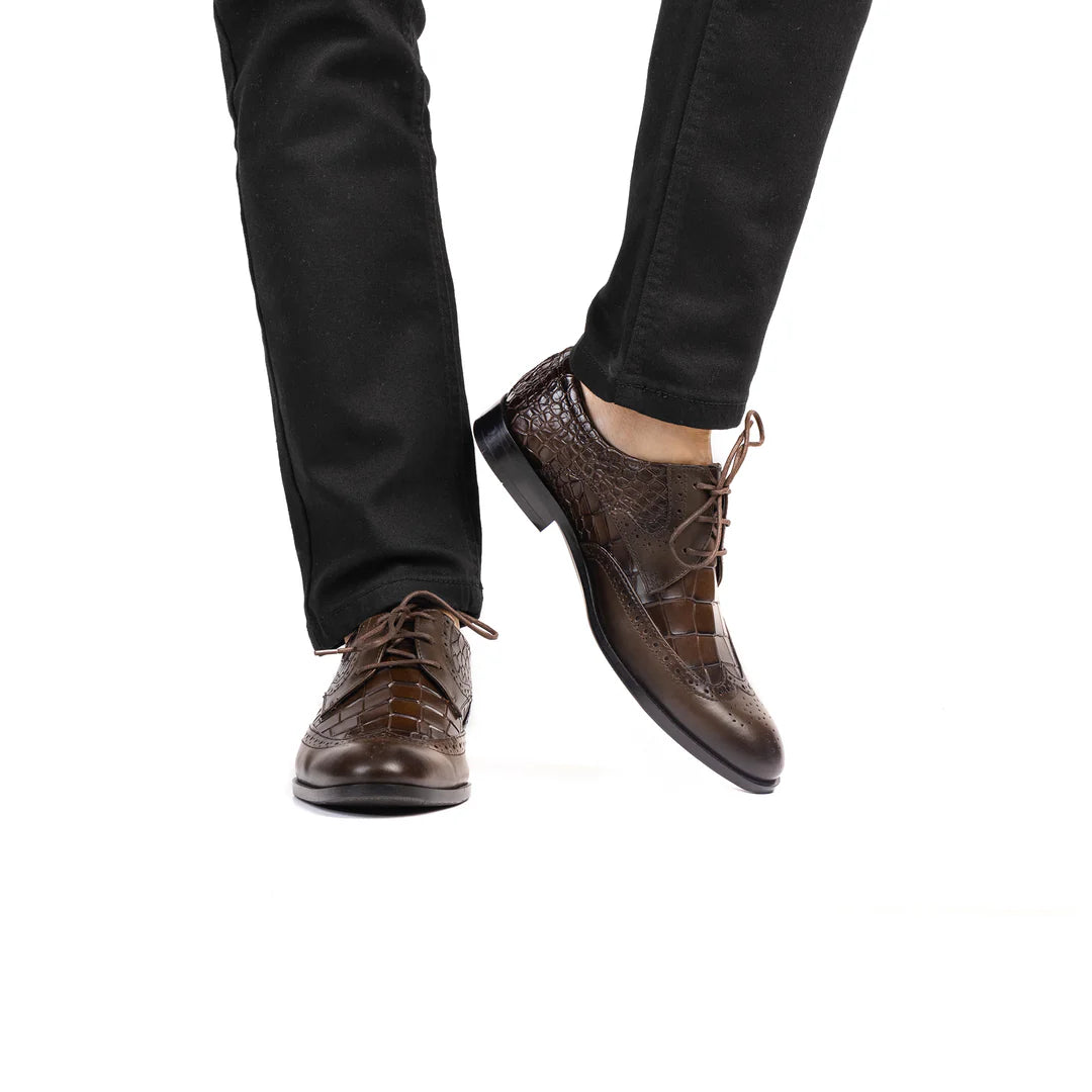 Handcrafted Brown Cowhide Leather Shoes – Elegant Men’s Footwear